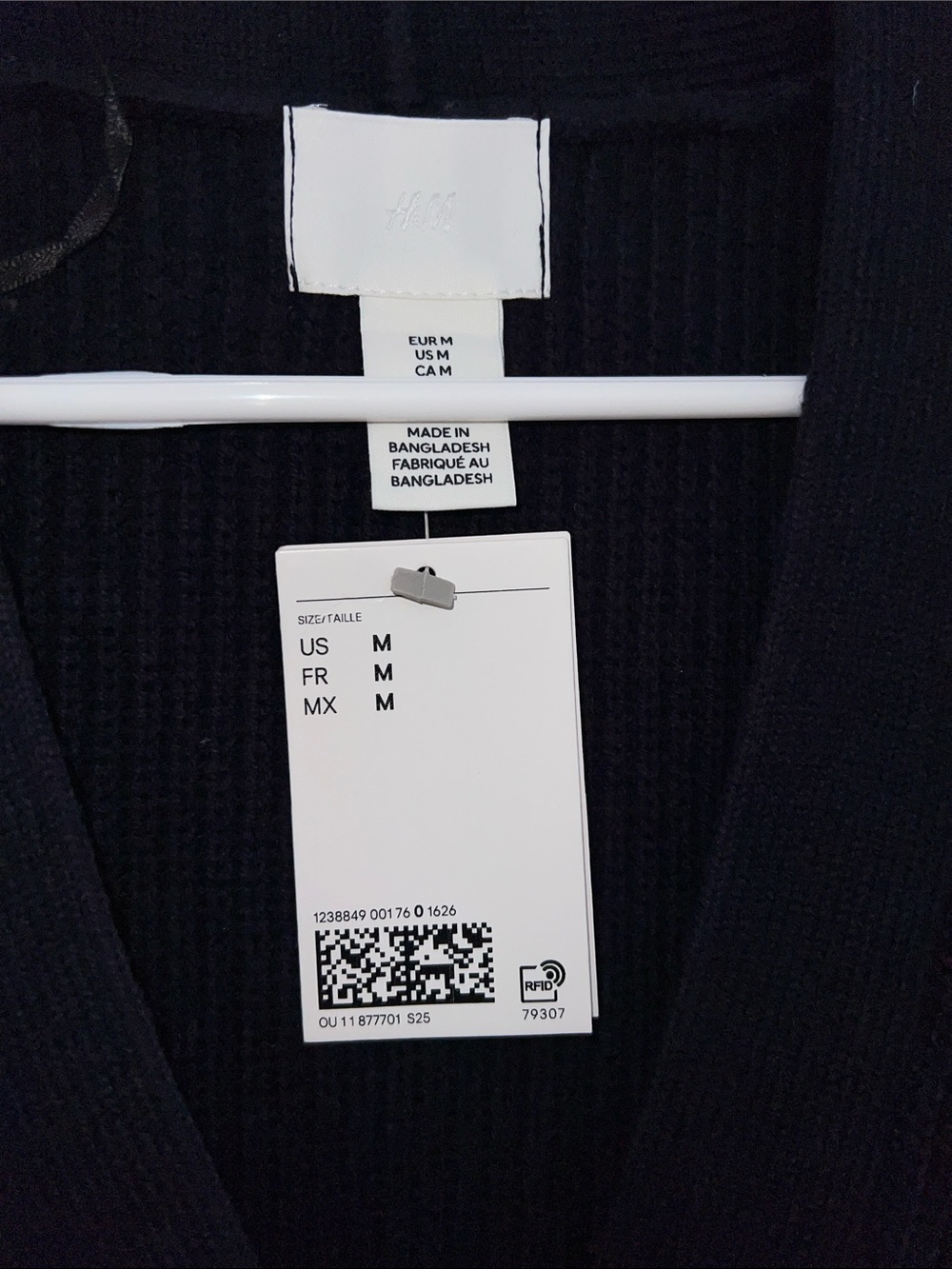 H&M Navy Ribbed Knit Button-Front Vest - Picture 3 of 4